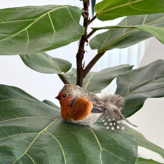 Chirpy and Chutney Pendant